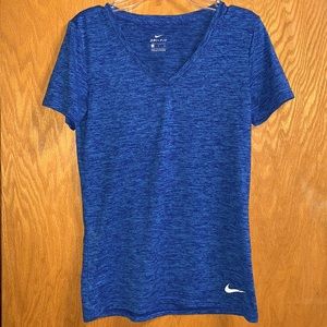NIKE dri-fit V-Neck shirt
